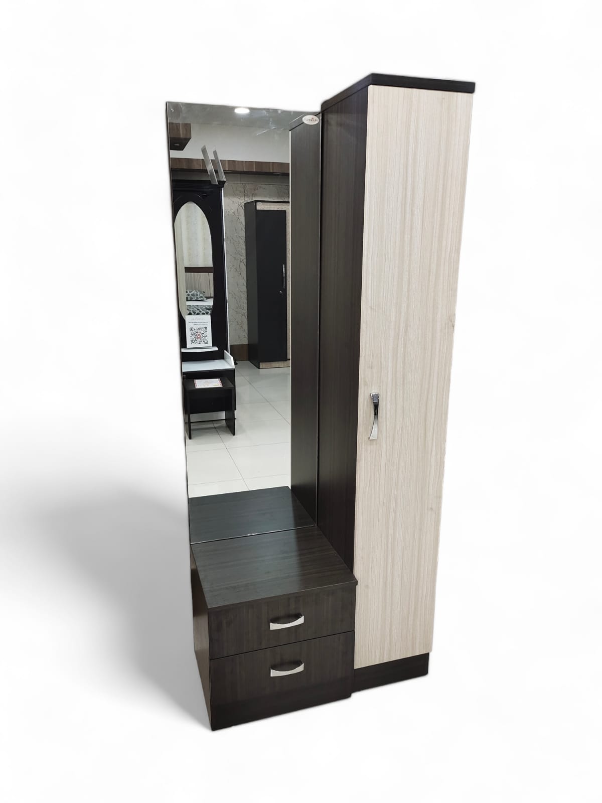 Omni Dresser with Engineering Wood